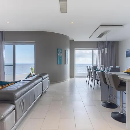 Waters-edge Complex Апартаменты *