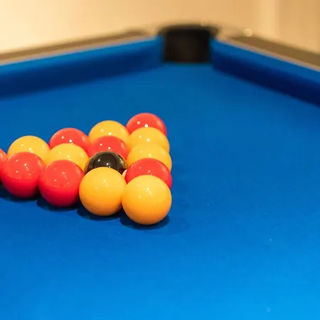 Апартаменты Waters-edge Complex