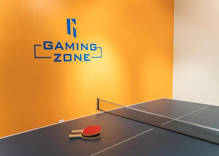 Waters-edge Complex *