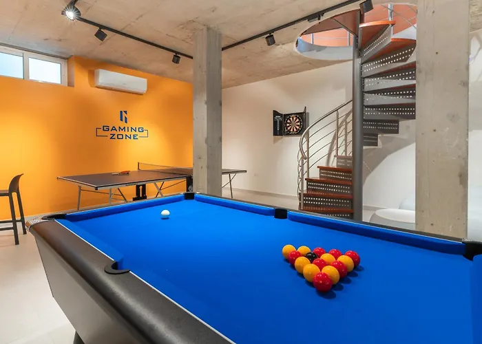 Waters-edge Complex Marsaskala