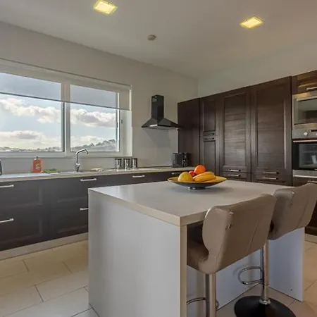 Waters-edge Complex Daire Marsaskala