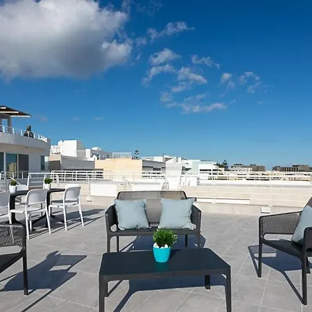 Waters-edge Complex * Marsaskala