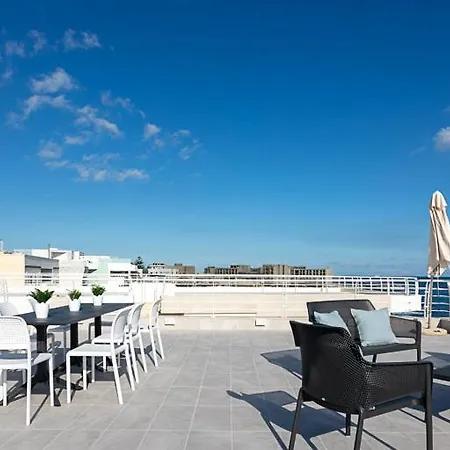 Waters-edge Complex * Marsaskala