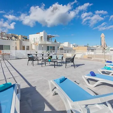 Waters-edge Complex Daire *