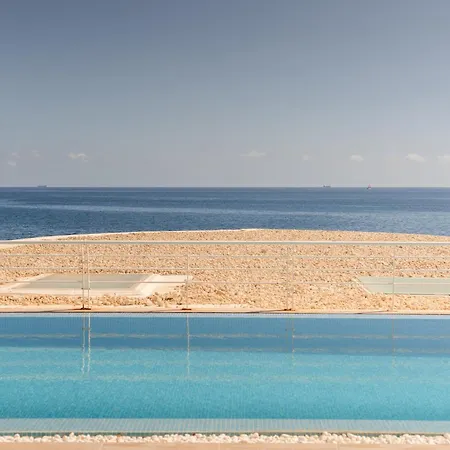 Waters-edge Complex Marsaskala