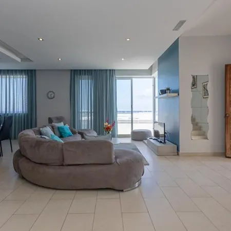 Waters-edge Complex Apartment Marsaskala