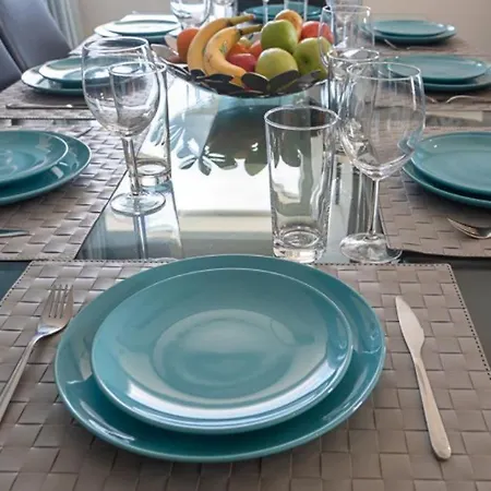 Waters-edge Complex * Marsaskala