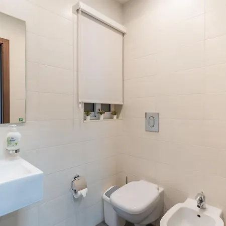 Daire Waters-edge Complex