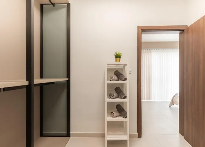 Waters-edge Complex Marsaskala