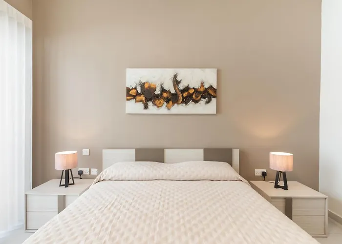 Waters-edge Complex Marsaskala